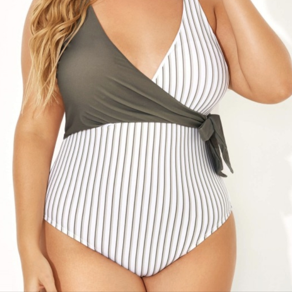Stripe Vintage Faux Wrap One Piece Swimsuits size 3XL